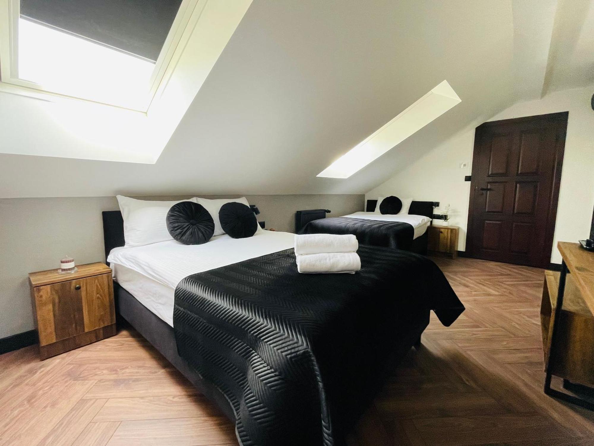 Hotel Millennium Przasnysz Quarto foto